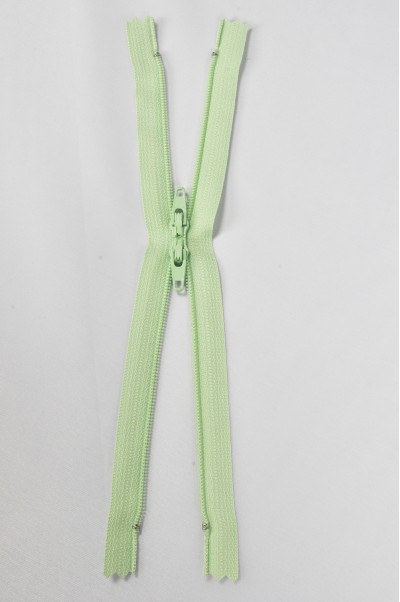 ZIP035  3號拉鏈  雙頭上下拉拉鏈款式  聚酯牙拉鏈款式  密尾拉鏈  不設單獨拉鍊訂購 細節-2